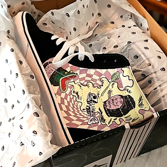 Vans Sk8-Hi Disney Nightmare Before Christmas Limited Edition Hard to Find - Picture 12 of 16